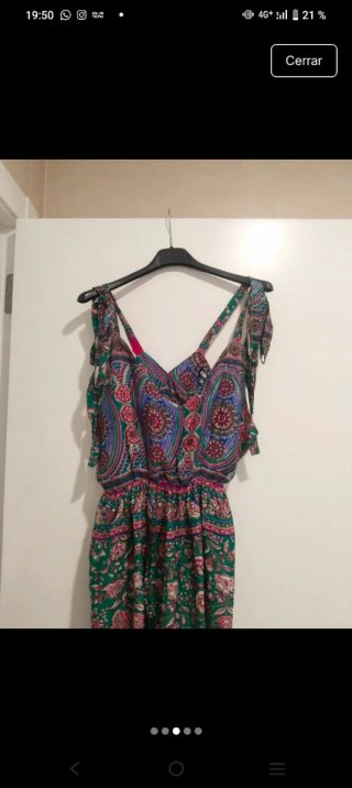 Vestido estampado verde y multicolor