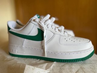Nike Air Force 1 Blancas y Verdes Nuevas