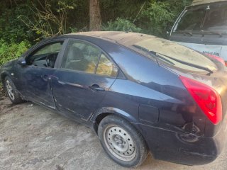 Nissan Primera 2003