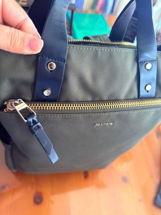 Mochila Parfois verde militar