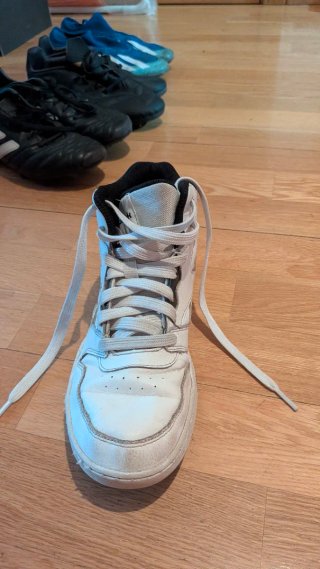 Deportivas Reebok Blancas y Doradas