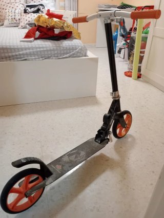 Patinete infantil Nerf