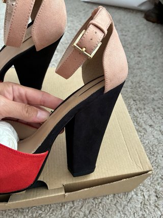 Sandalias Zara tricolor antelina