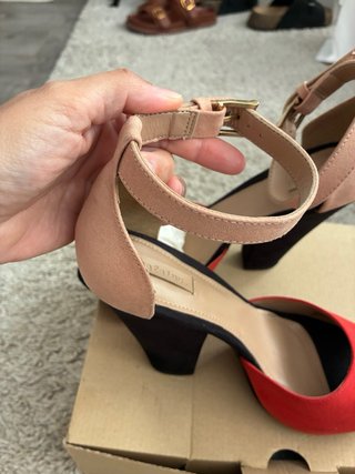 Sandalias Zara tricolor antelina