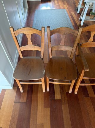 5 Sillas de Madera Estilo Rústico