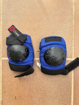 Protecciones skate y patinete Oxelo niño
