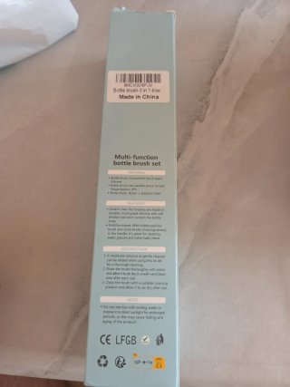 Cepillo limpiabiberones multiusos