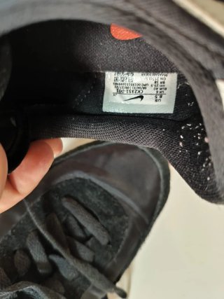 Zapatillas Nike Daybreak Negras y Blancas