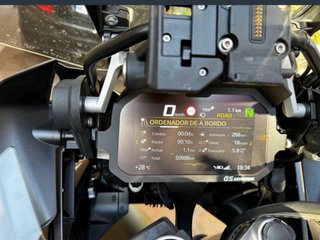 BMW R1250 GS Adventure Negra y Dorada
