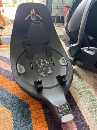 Silla Cybex Cloud Z i-Size Negra muy poco uso.