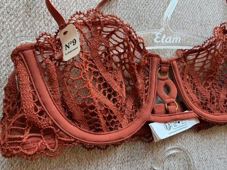 Conjunto Etam Virtuose sujetador y bragas