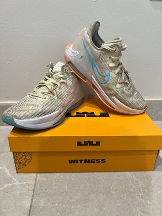 Zapatillas Baloncesto Nike Lebron Witness