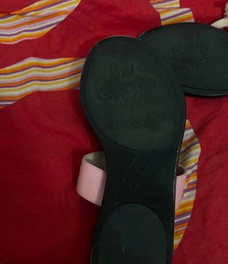 Chanclas Gucci GG mujer rosa y negro