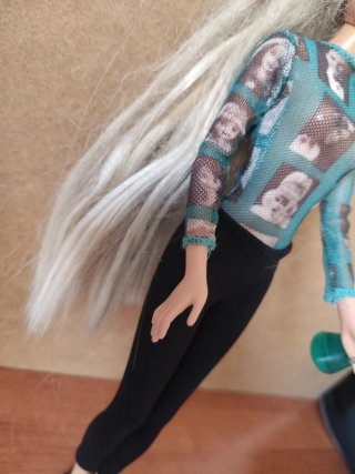 Barbie, anni '90. Rif. 122