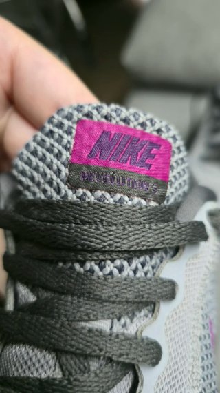 Zapatillas Nike Mujer Gris y Rosa
