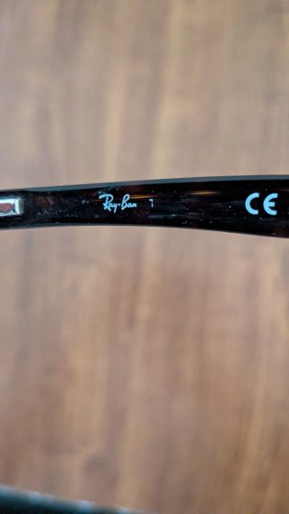Gafas graduadas Ray-Ban negras y marrones