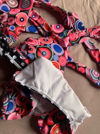 Bikini SHEIN Círculos Talla L