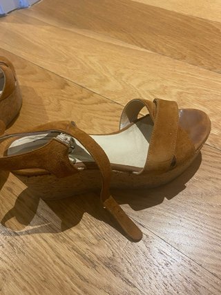 Sandalias cuña BeCool ante tostado n37