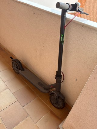 Patín Eléctrico Negro m365 PRECIO NEGOCIABLE
