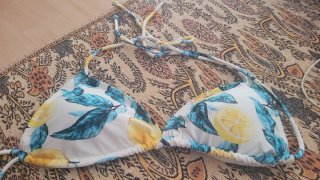 Parte arriba bikini estampado limón