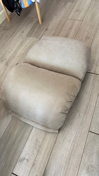 Respaldo de sillón beige