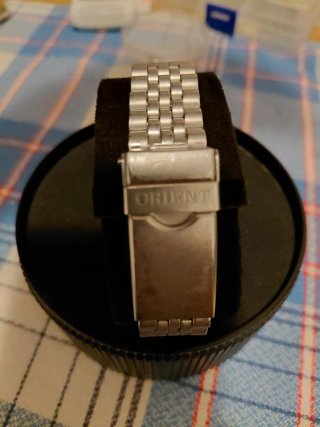Reloj Orient Negro y Plateado