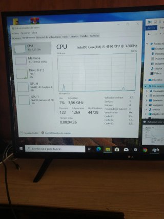 Tacens PC Torre Negra