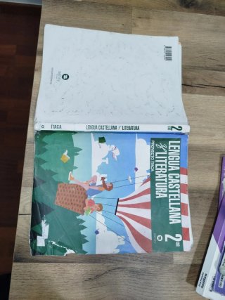 Libros 3ro ESO IES Carles Rahola