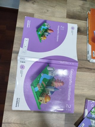 Libros 3ro ESO IES Carles Rahola