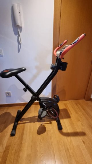 Bicicleta Estática Plegable