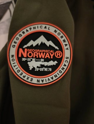 Chaqueta Geographical Norway a estrenar