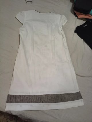 Vestido blanco con estampado de ciervo