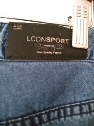 Bermudas de hombre azules