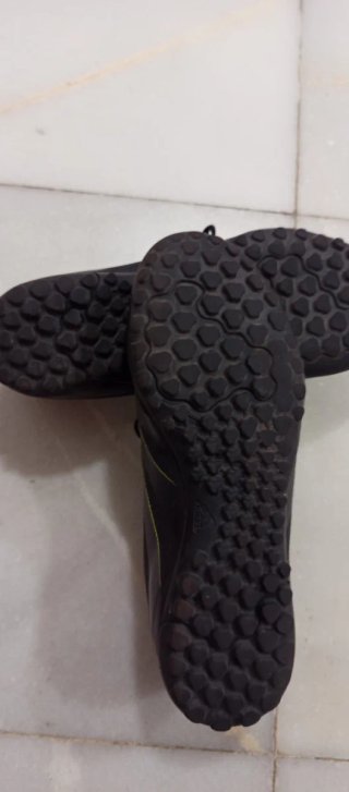 Botas de fútbol Adidas Predator Multi Tacos