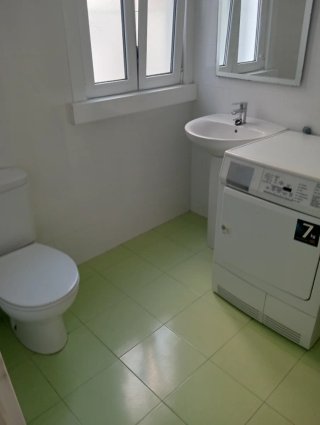 Se alquilan habitaciones a estudiantes en Coruña