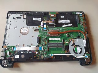 Toshiba Satellite L50-B-1NM. Intel Core i3 - 15,6"