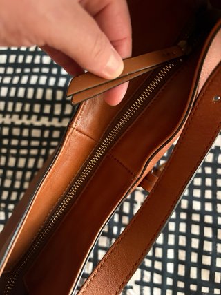 Bolso piel marrón Massimo Dutti