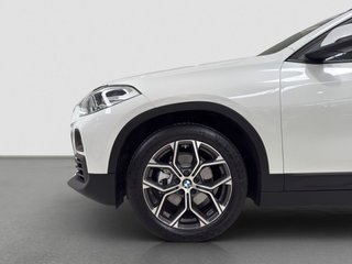 BMW X2 Avangarde 1.8i 140 c.v / TECHO / AUTO