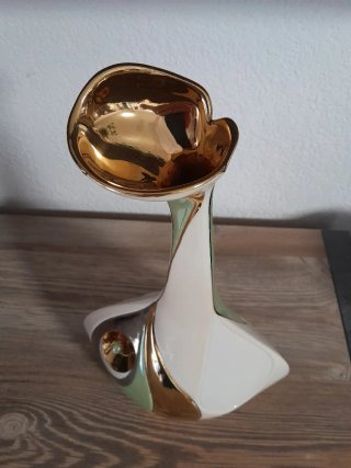 Jarrón de porcelana Galos beige y dorado
