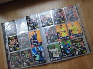 ÁLBUM ADRENALYN FIFA CLUB WORLD CUP 25 + 57 CARTAS