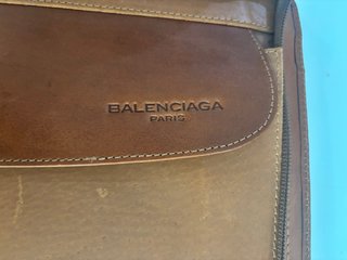 Maletín Balenciaga Piel Marrón Auténtica