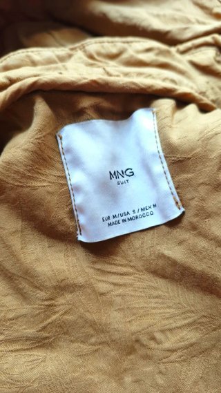 Parka verde caqui entretiempo con capucha