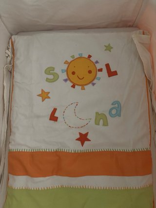 Mini cuna bebé blanca con ruedas
