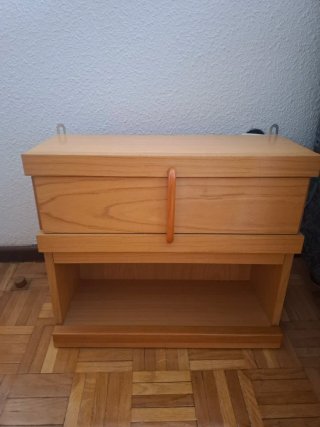 Estantería de madera modular