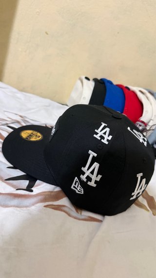 Gorra Supreme Negra