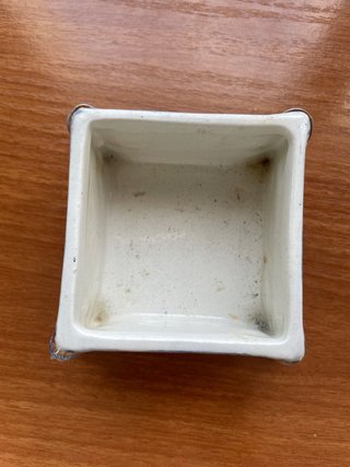 Caja porcelana antigua figuras azul y blanco