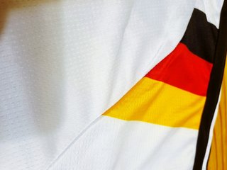 3XL blanco negro amarillo rojo
