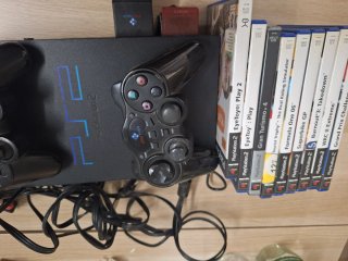 Consola PS2 con 9 juegos y 2 mandos