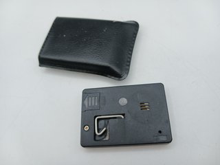 Reloj Titan Quartz LCD Viaje