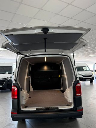 Volkswagen Transporter Furgón Largo TA 2.0 TDI 75kW (102CV) BMT (2019)